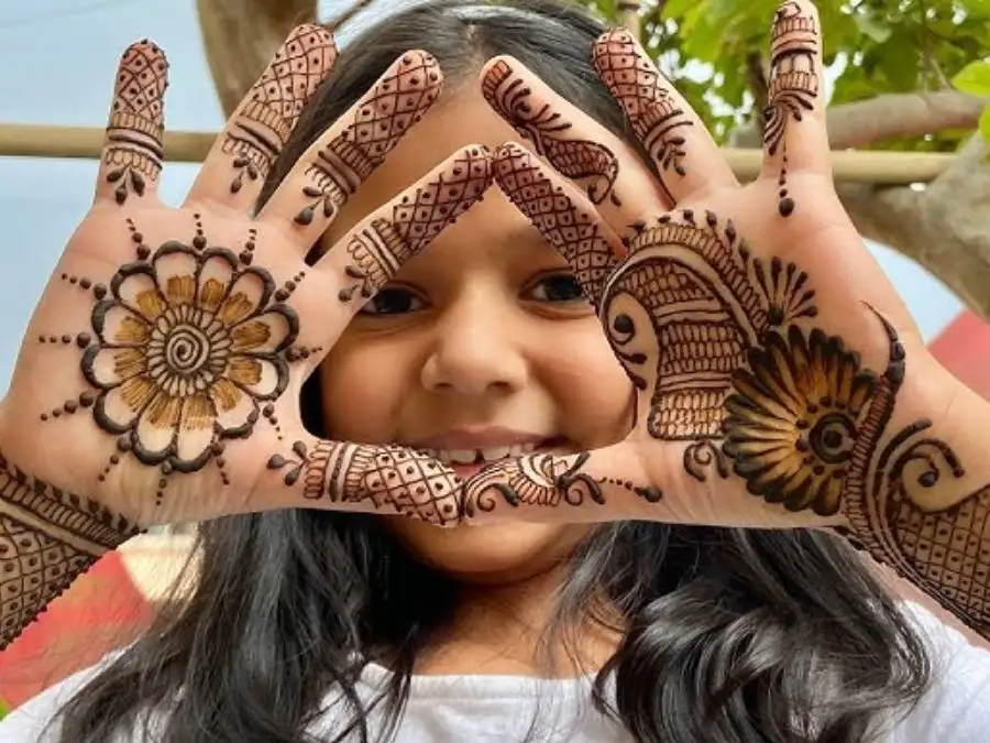 cute easy mehndi designs for kids