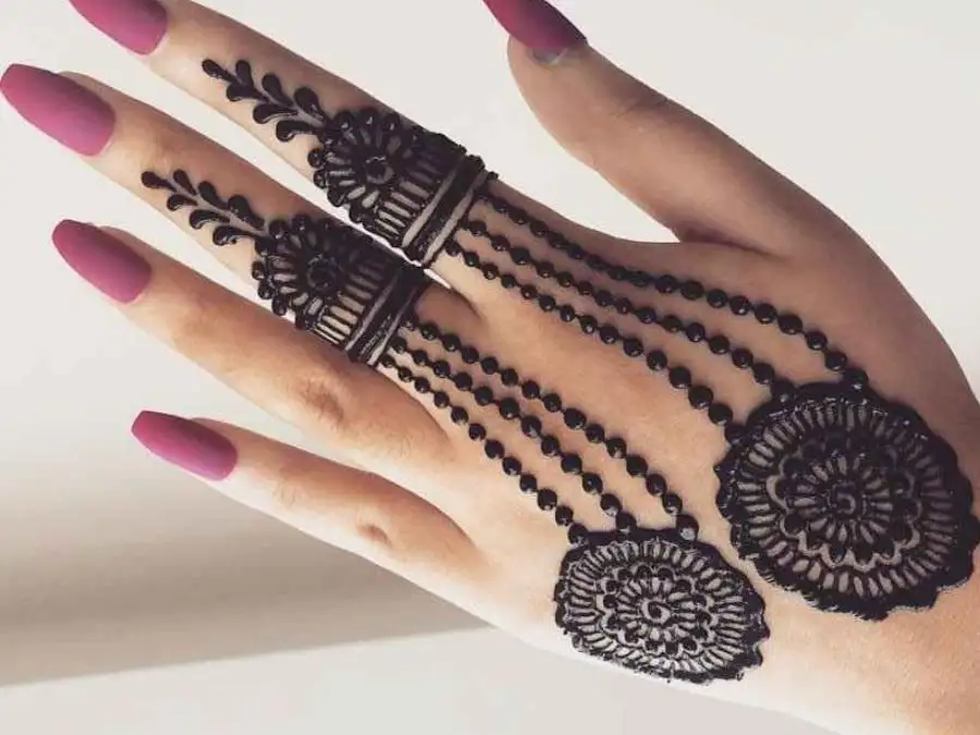 normal mehndi design