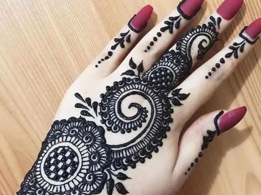 normal mehndi design