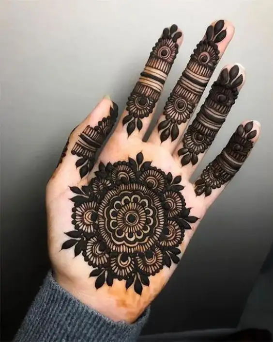 aesthetic mehndi design front hand
