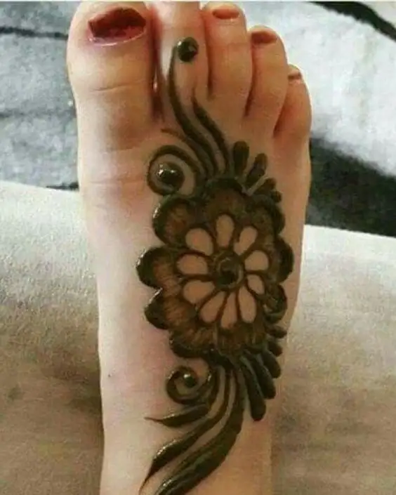 cute easy mehndi designs for kids