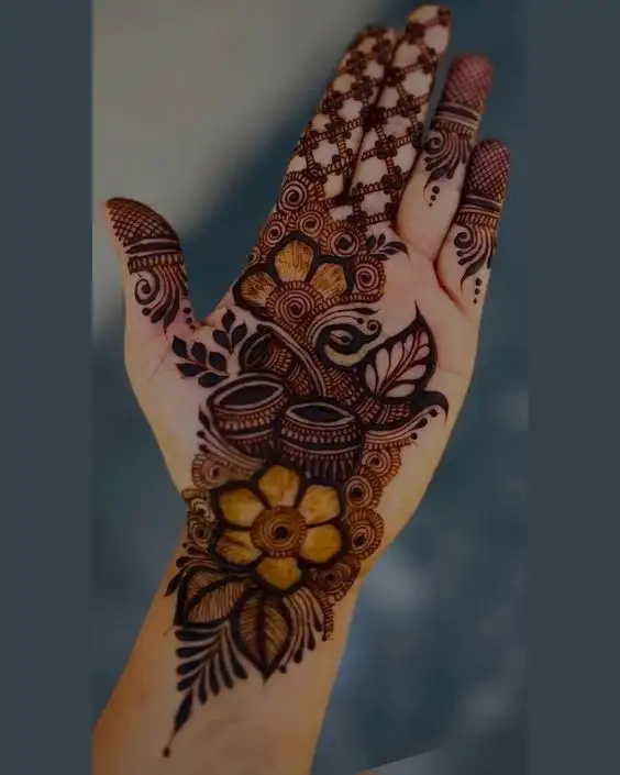 aesthetic mehndi design front hand