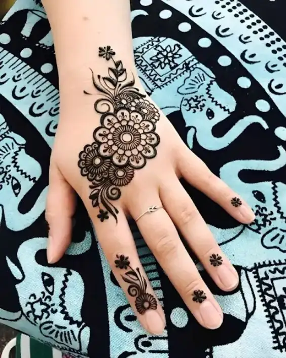 simple mehndi design