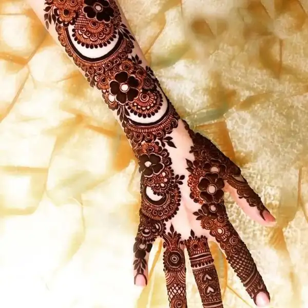 simple mehndi design