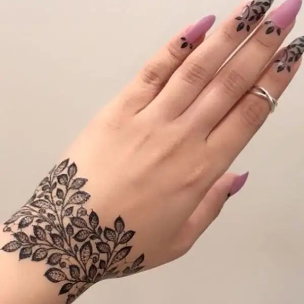 normal mehndi design