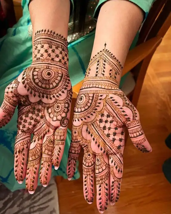aesthetic mehndi design front hand