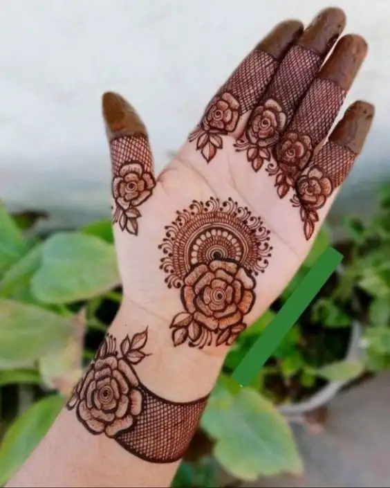 normal mehndi design
