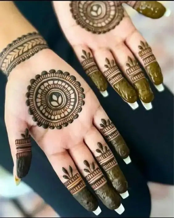 aesthetic mehndi design front hand