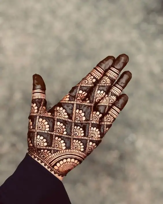 normal mehndi design