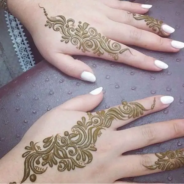 normal mehndi design