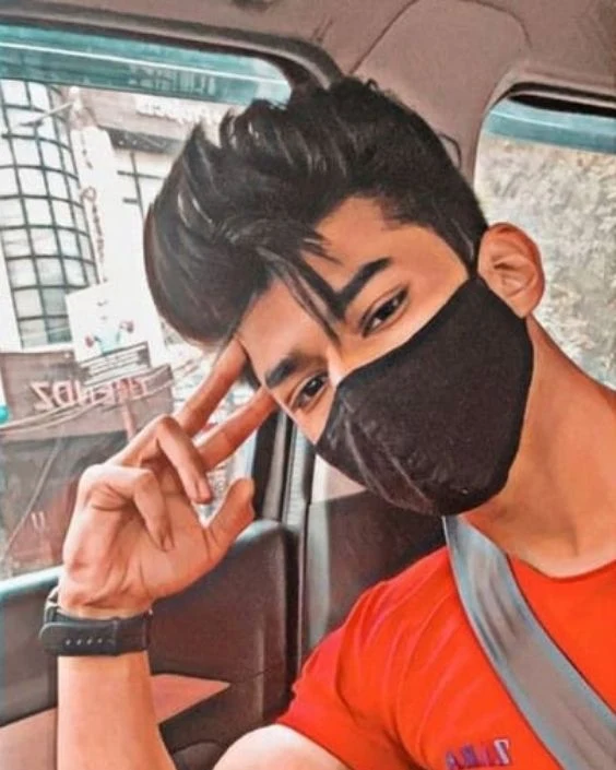 মাস্ক পরা ছেলেদের পিক