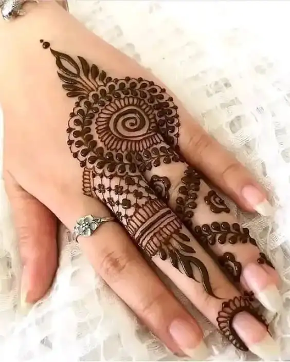 simple mehndi design