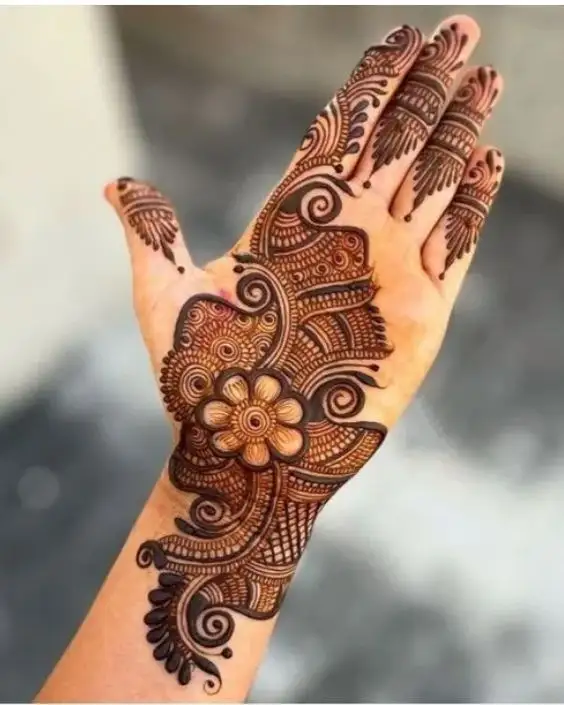 aesthetic mehndi design front hand