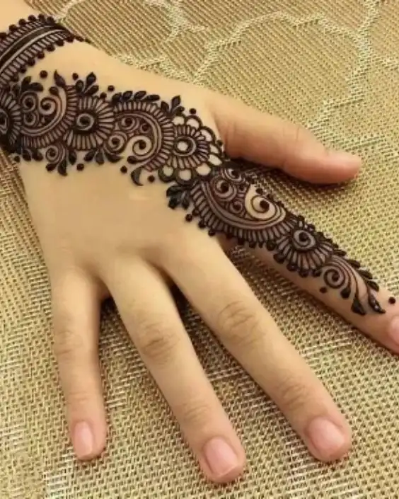 simple mehndi design