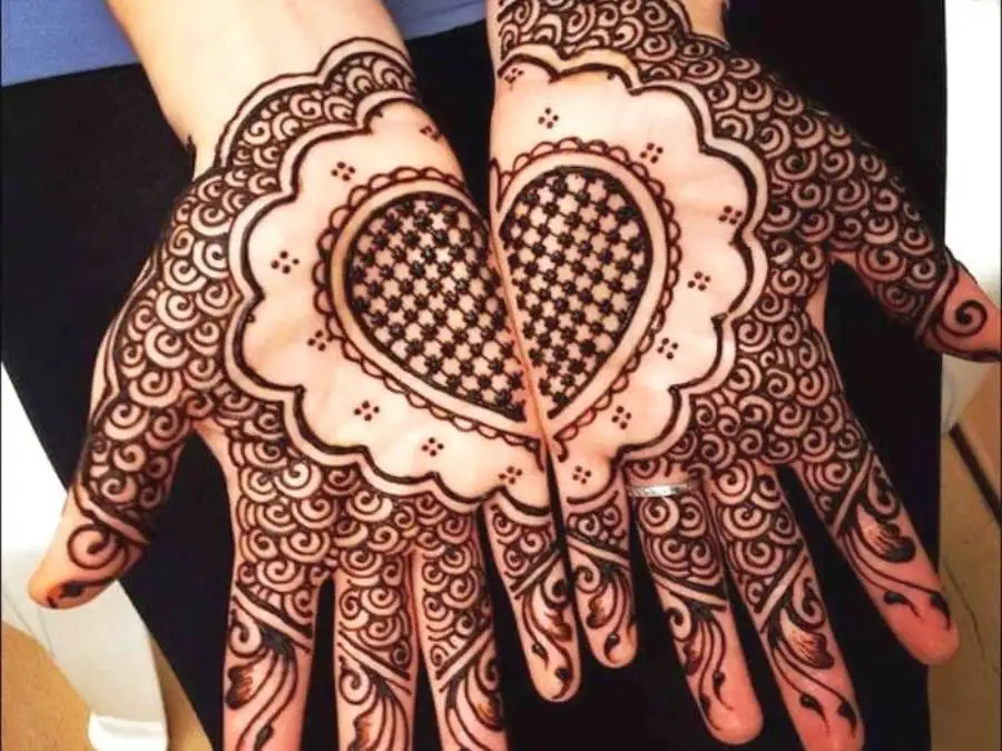 normal mehndi design