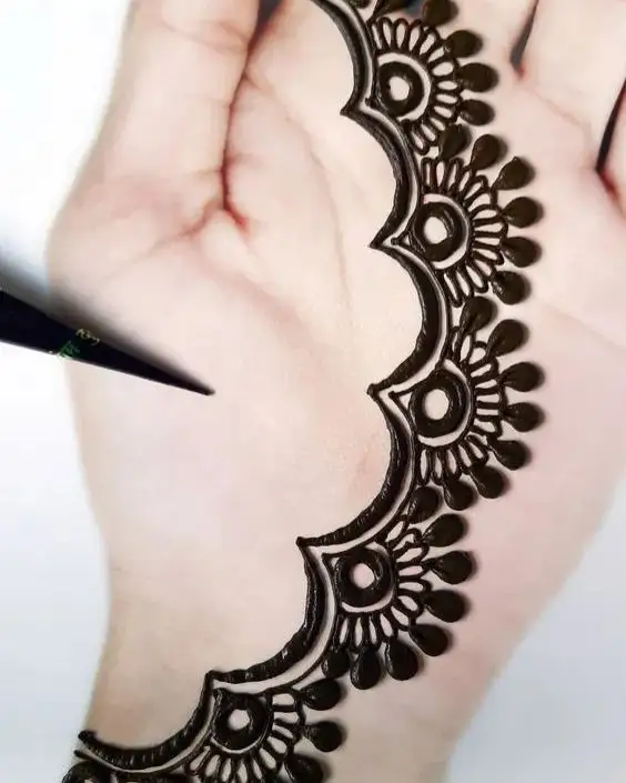 aesthetic mehndi design front hand