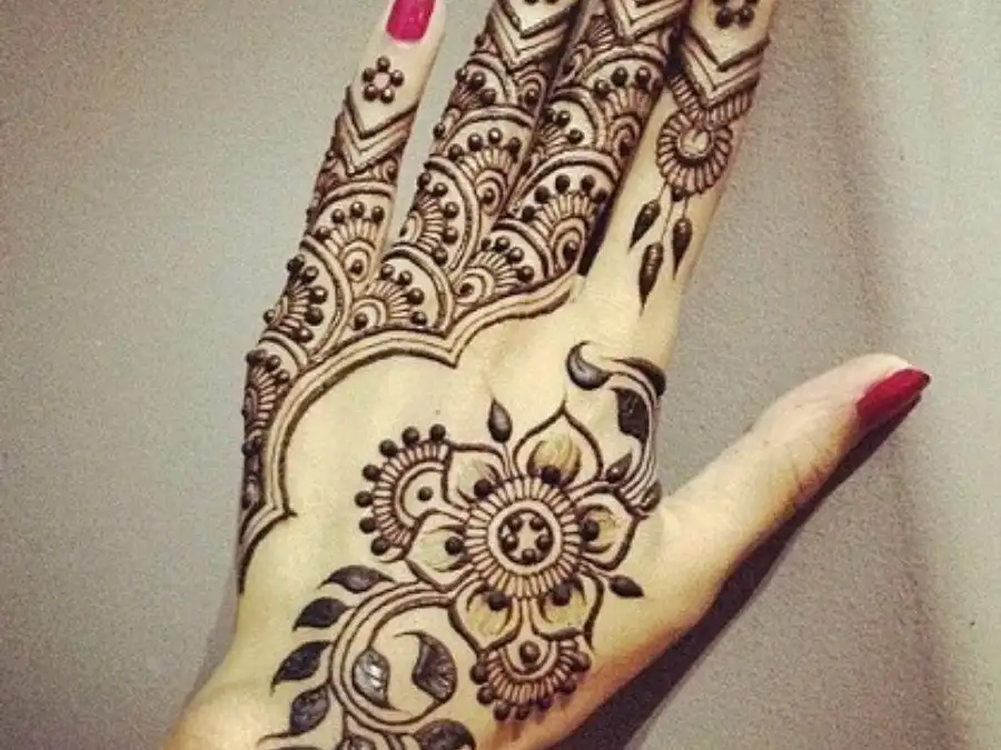 simple mehndi design