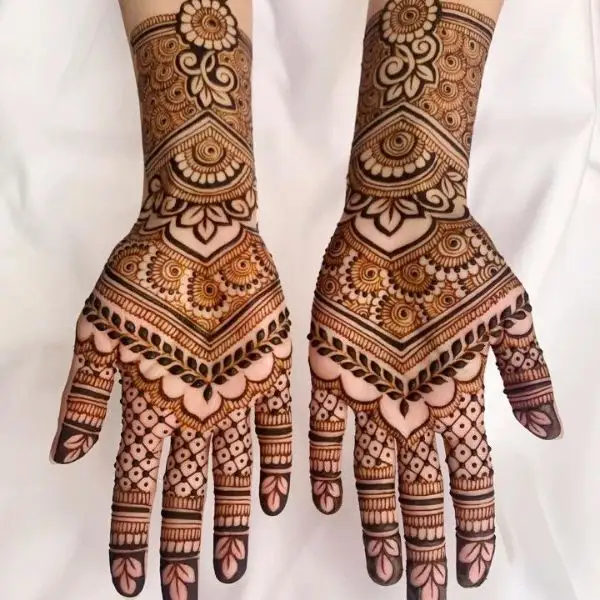 normal mehndi design