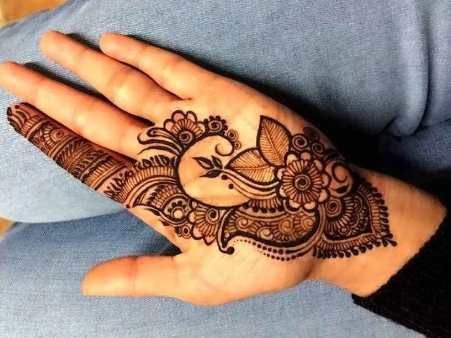 normal mehndi design
