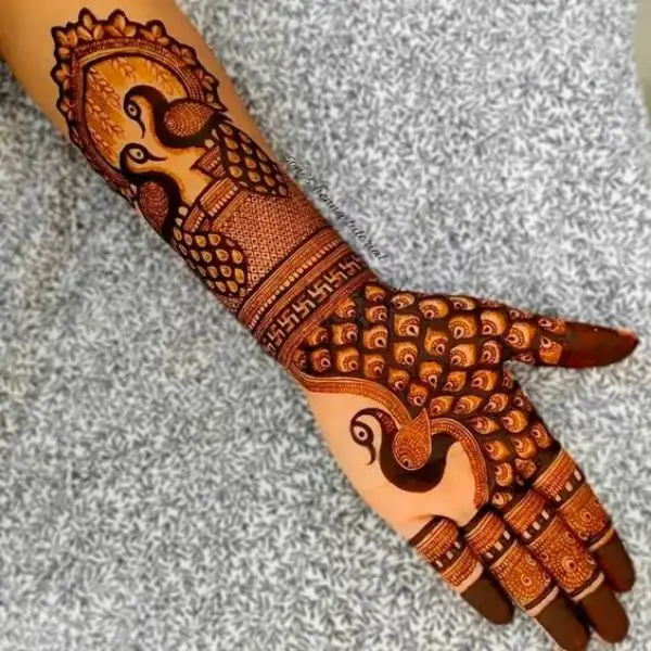 aesthetic mehndi design front hand