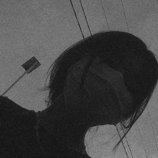 black profile pic girl