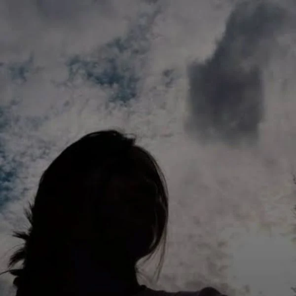 black profile pic girl