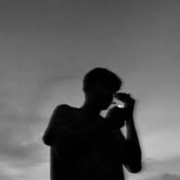 কালো প্রোফাইল পিকচার