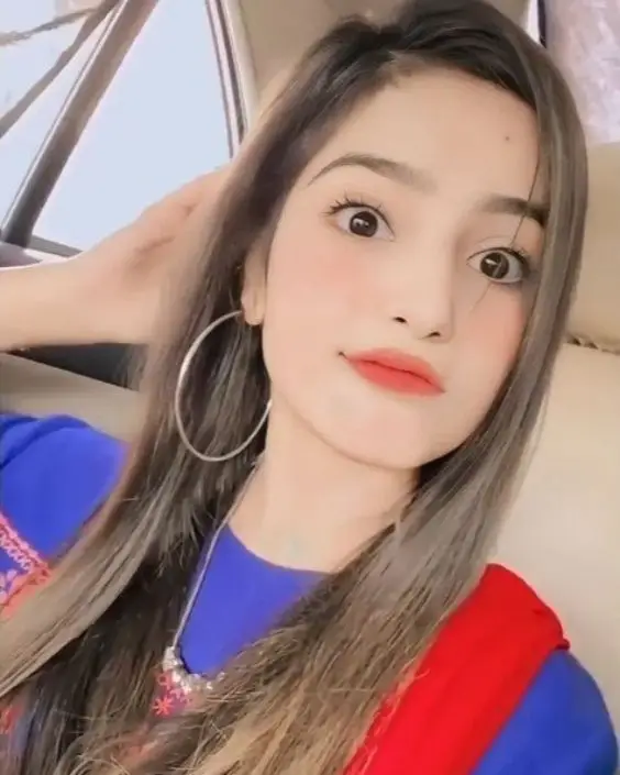 দুষ্ট মেয়েদের পিক