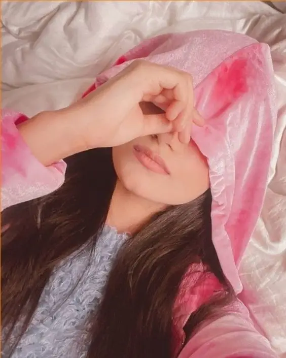 দুষ্ট মেয়েদের পিক