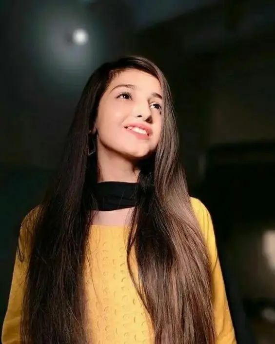 দুষ্ট মেয়েদের পিক