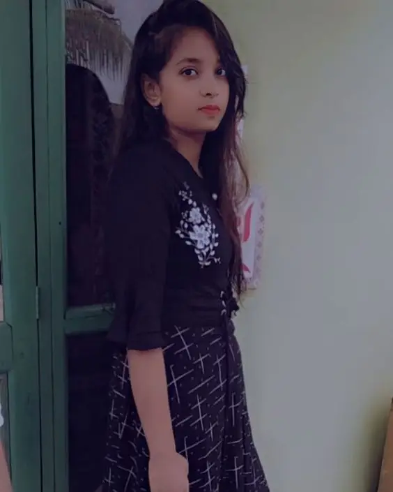 দুষ্ট মেয়েদের পিক