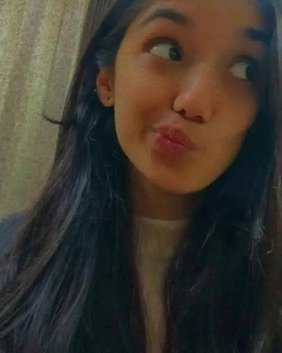 দুষ্ট মেয়েদের পিক