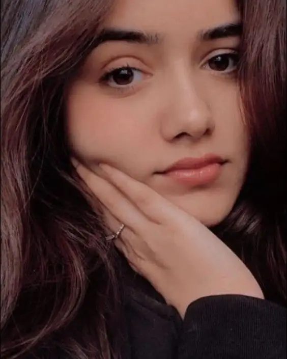 দুষ্ট মেয়েদের পিক