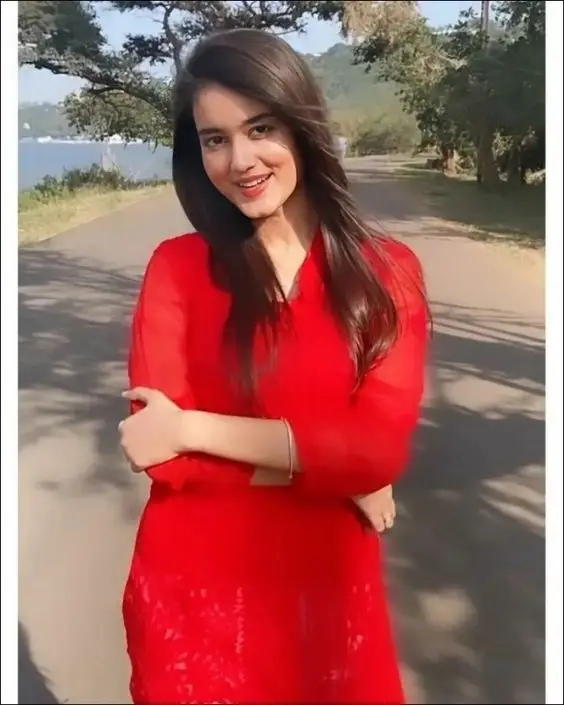 দুষ্ট মেয়েদের পিক