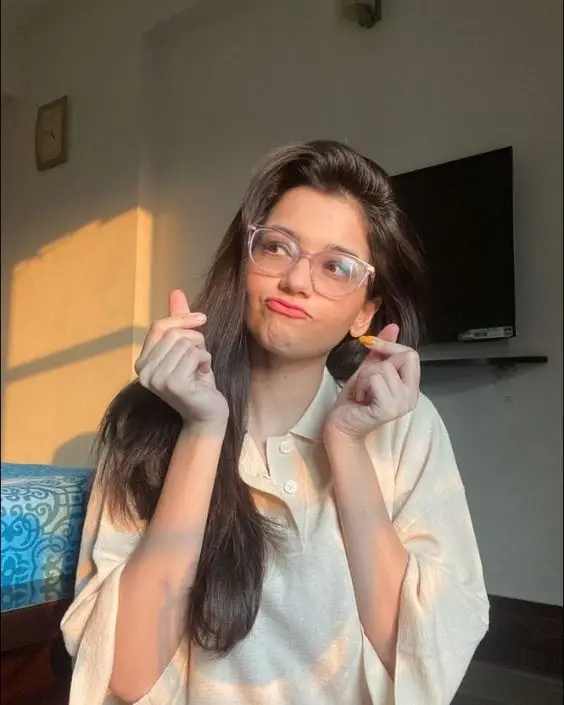 দুষ্ট মেয়েদের পিক