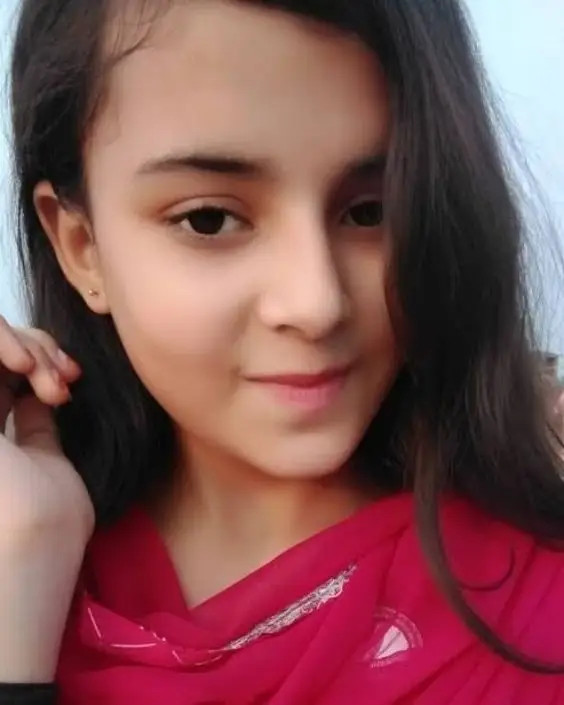 দুষ্ট মেয়েদের পিক