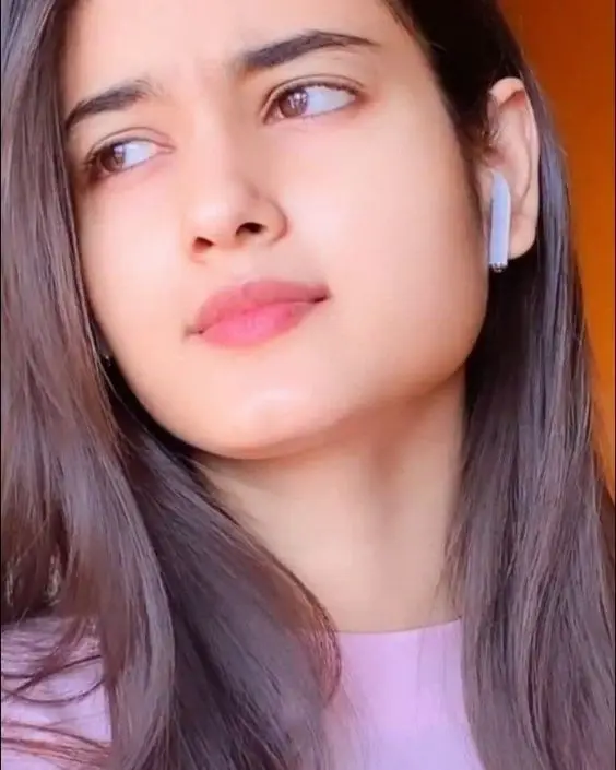 দুষ্ট মেয়েদের পিক