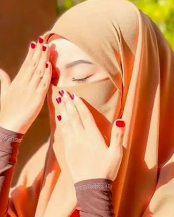 বোরকা পরা পিক