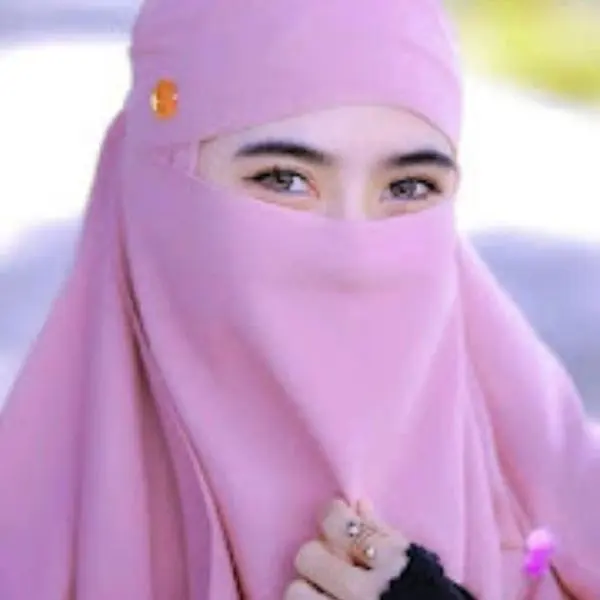 বোরকা পরা পিক