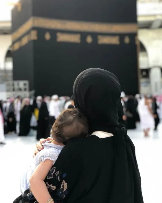 বোরকা পরা পিক