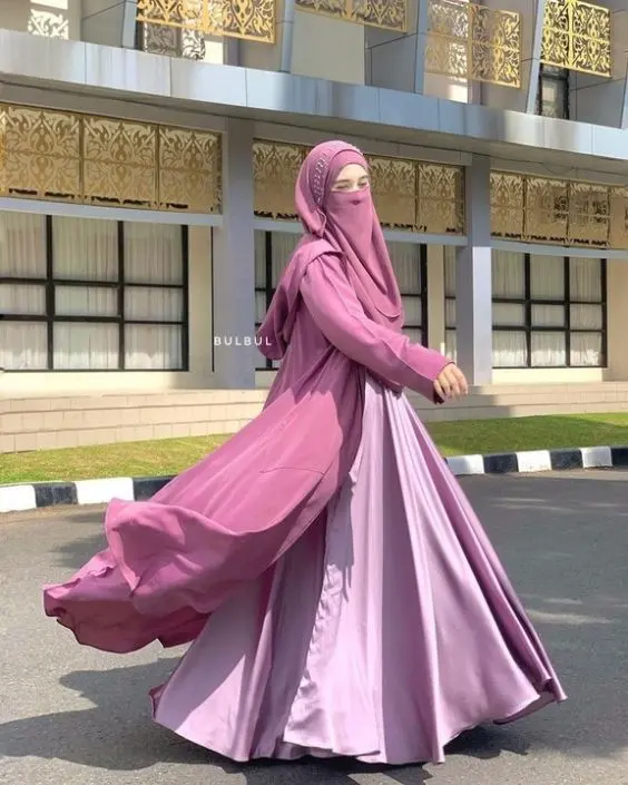 বোরকা পরা পিক