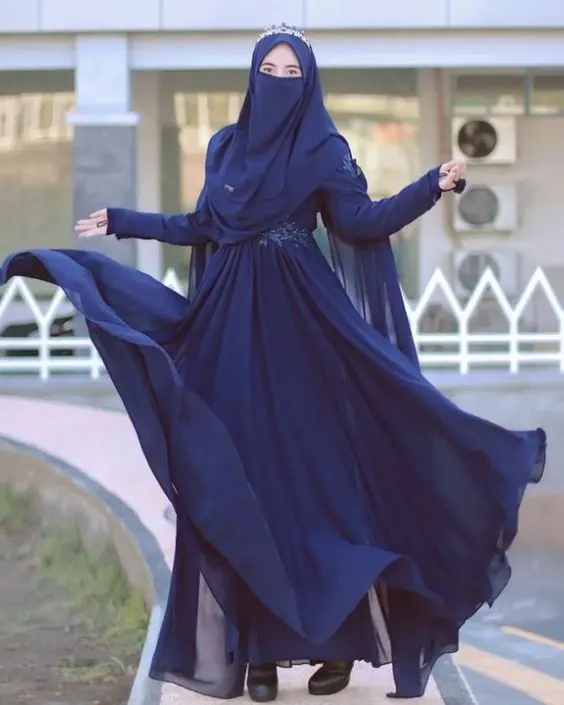 বোরকা পরা পিক