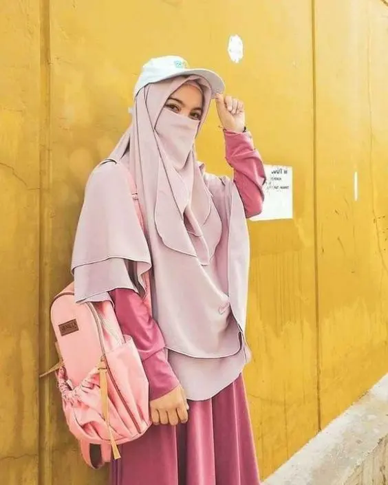 বোরকা পরা পিক