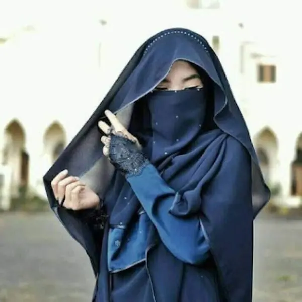 বোরকা পরা পিক