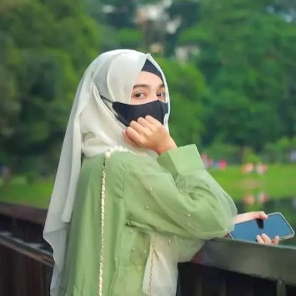 বোরকা পরা পিক