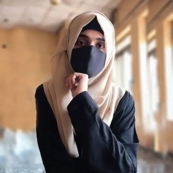 বোরকা পরা পিক