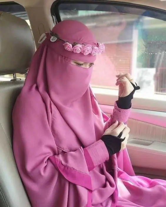 বোরকা পরা পিক