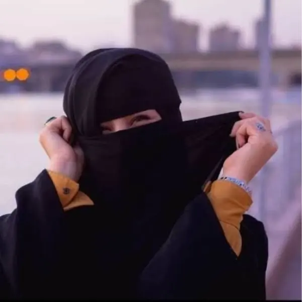 বোরকা পরা পিক