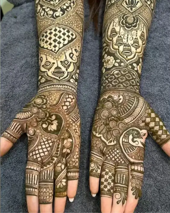 ব্রাইডাল মেহেদী ডিজাইন