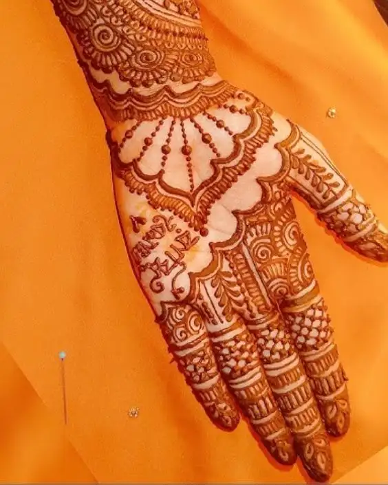 ব্রাইডাল মেহেদী ডিজাইন